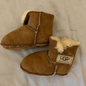 toddler ugg boots size M brown